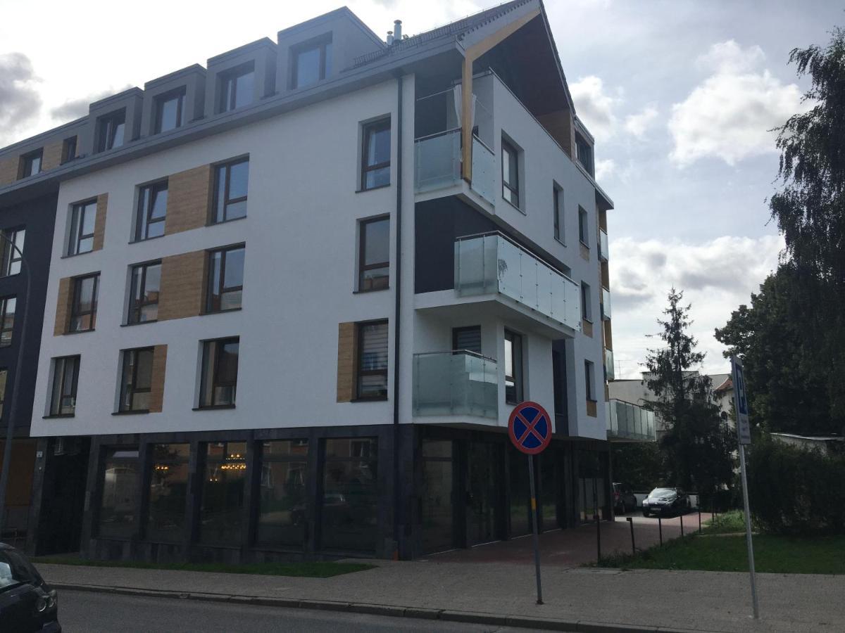 Apartament Marine Holiday Elblag - Winda -Parking W Hali Garazowej -Gratis -Business Stays エクステリア 写真